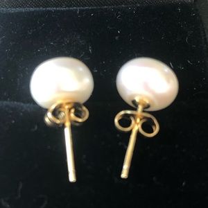 White Freshwater Pearl Earring Studs 14k Gold
